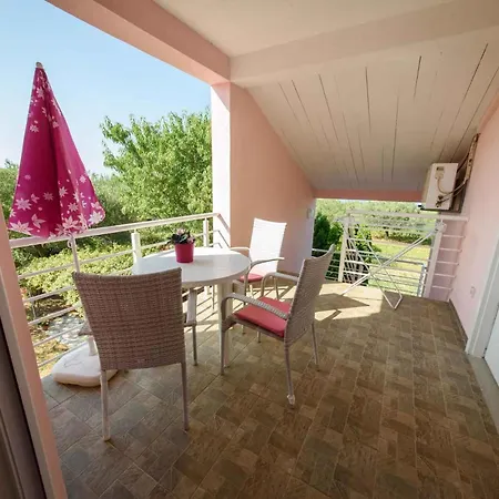 Apartamento 1o *